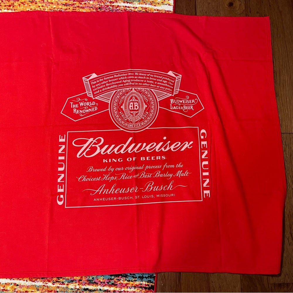 Budweiser blanket